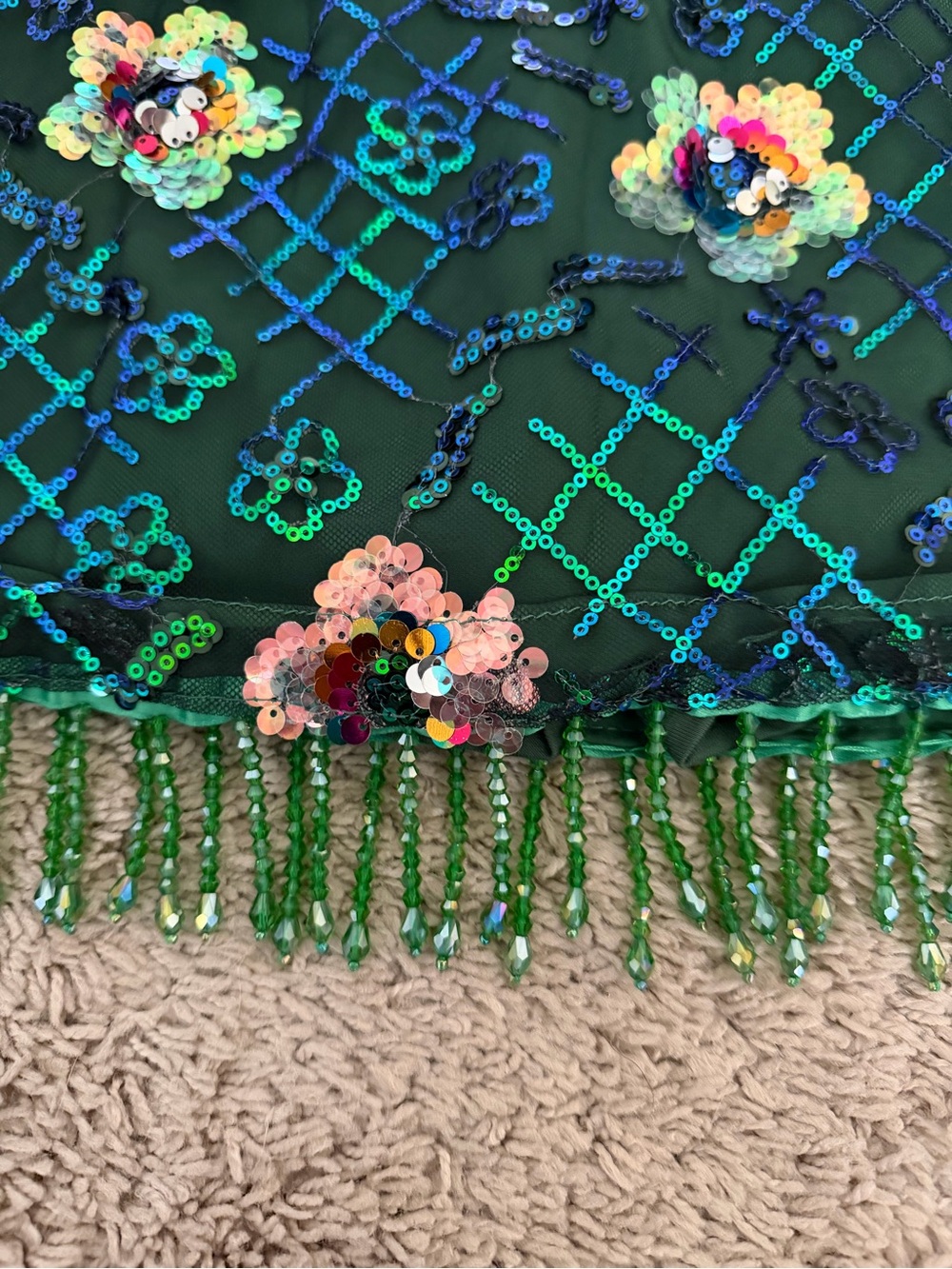 Embellished Green Beaded Mini Skirt with Floral Sequins - Picture 3 of 6